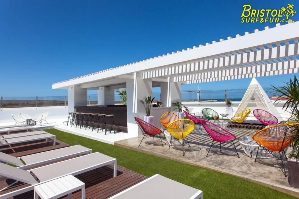 B-Rent Bristol Beach Surf & Fun คอร์ราเลโฮ ภายนอก รูปภาพ